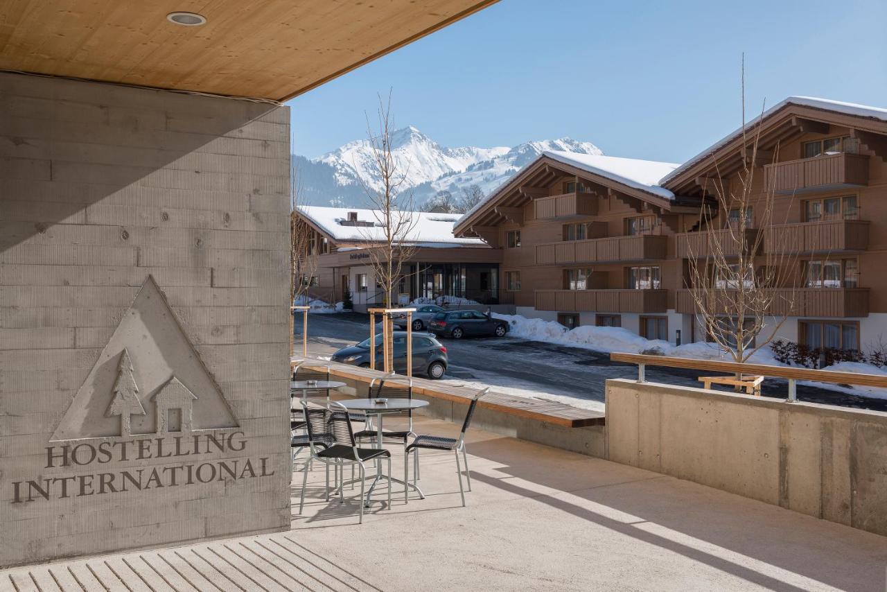Saanen Gstaad Youth Hostel Екстер'єр фото